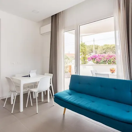 Lm7 Luxury Sicily
