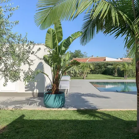 Lm7 Luxury Sicily