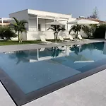 Lm7 Luxury Sicily